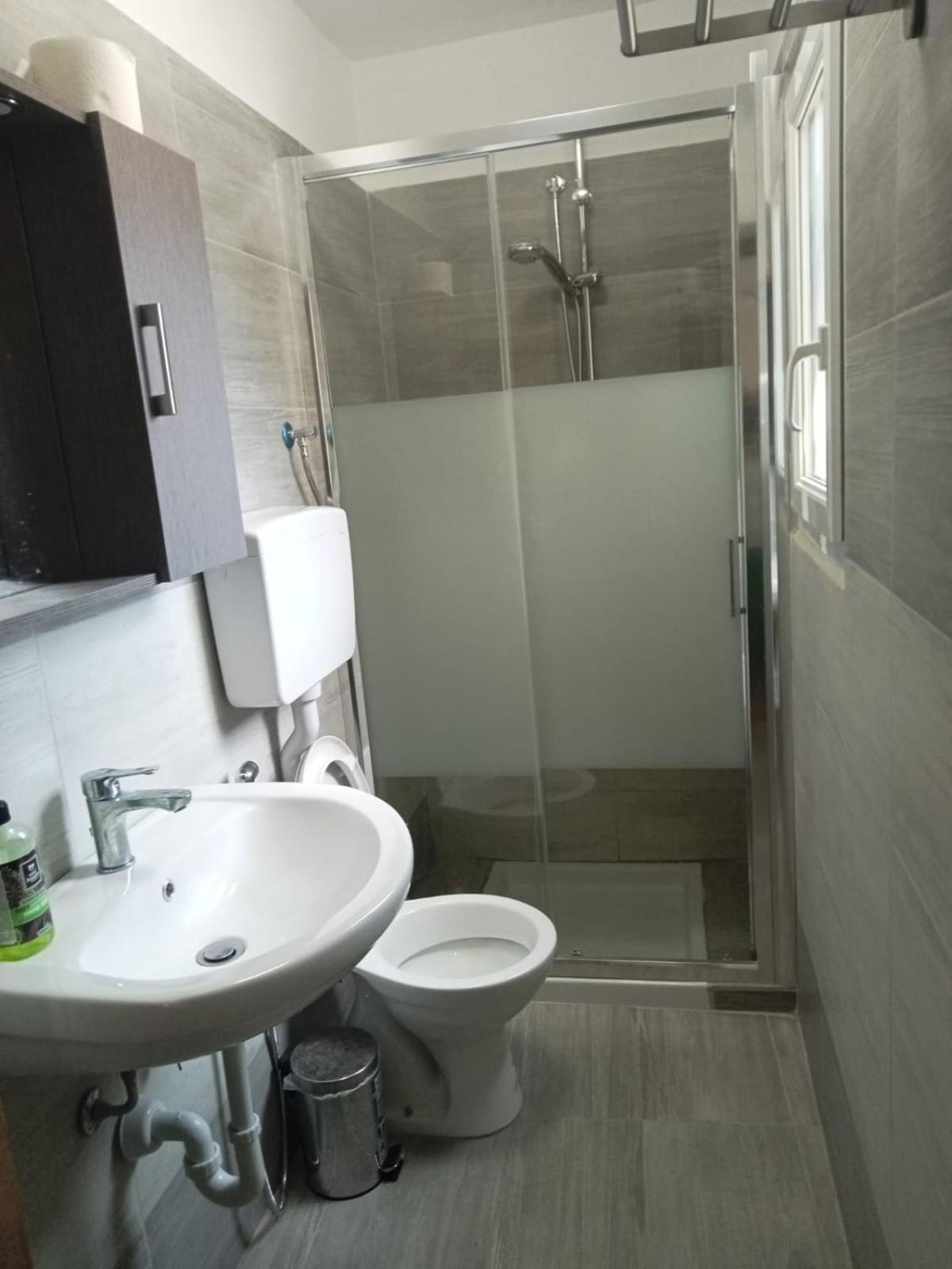 Fiore Apartments Fiorenzuola dʼArda Εξωτερικό φωτογραφία
